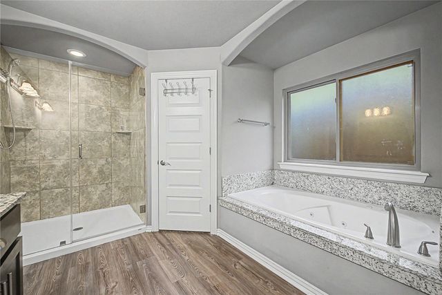 950 Bob Glen Circle, Centerton, AR 72719
