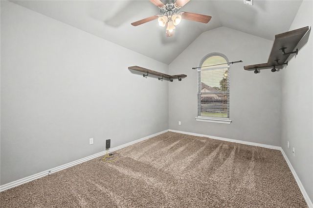 950 Bob Glen Circle, Centerton, AR 72719
