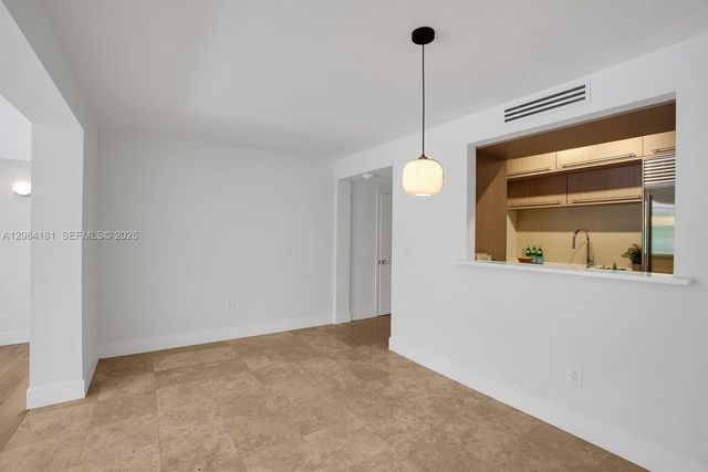 155 Ocean Lane Drive 103, Key Biscayne, FL 33149