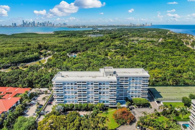 155 Ocean Lane Drive 103, Key Biscayne, FL 33149