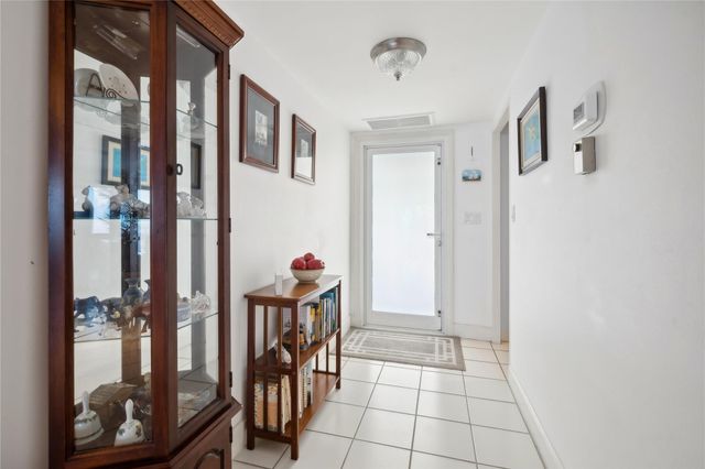 2000 S Ocean Dr 1009, Fort Lauderdale, FL 33316