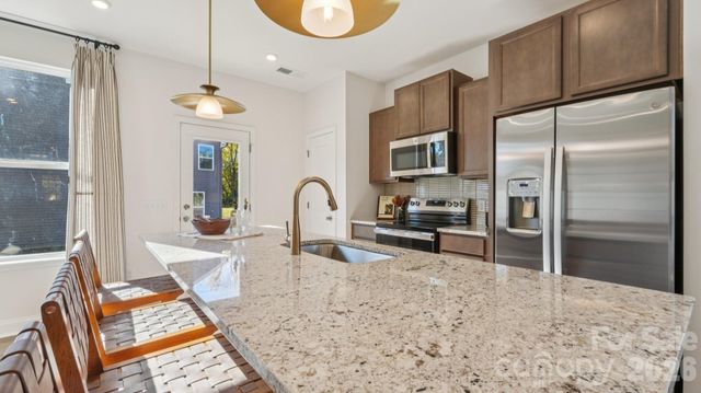 2209 Gladwyne Place, Charlotte, NC 28269