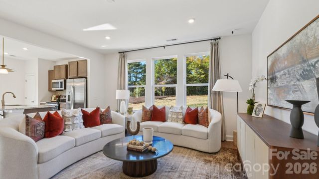 2209 Gladwyne Place, Charlotte, NC 28269