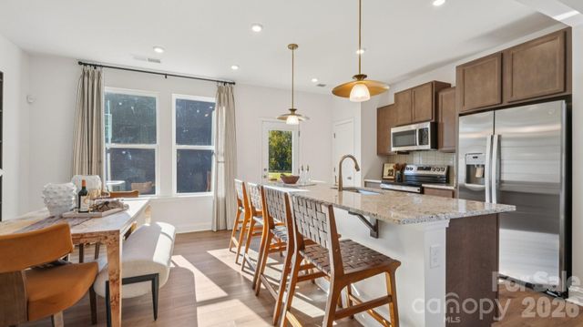 2209 Gladwyne Place, Charlotte, NC 28269