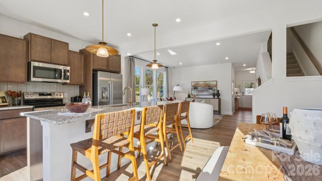 2209 Gladwyne Place, Charlotte, NC 28269