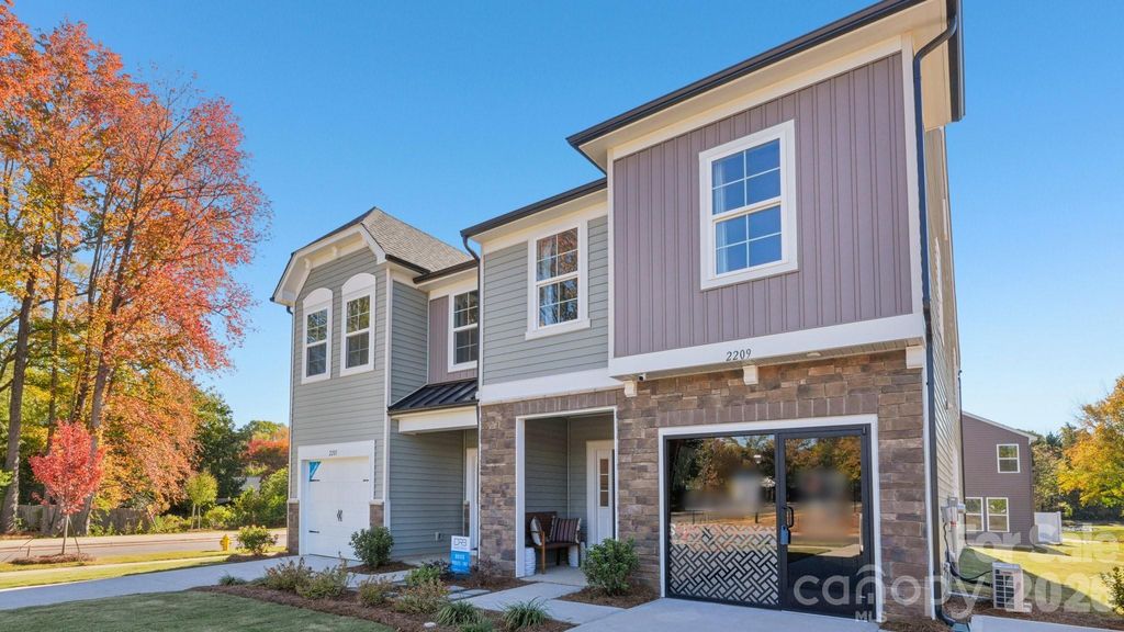 2209 Gladwyne Place, Charlotte, NC 28269