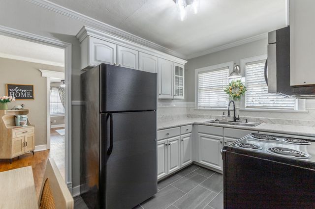 307 Laverne Drive, Chattanooga, TN 37421