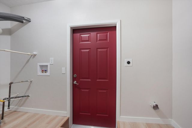 1551-1553 Airway Road SW, Albuquerque, NM 87105