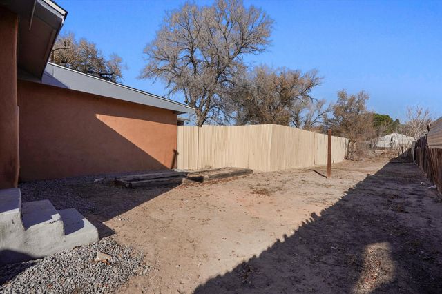 1551-1553 Airway Road SW, Albuquerque, NM 87105