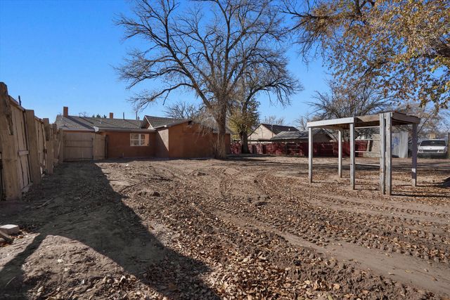 1551-1553 Airway Road SW, Albuquerque, NM 87105