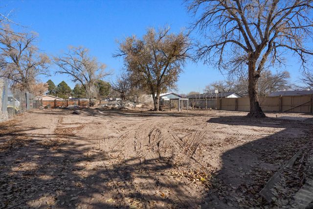 1551-1553 Airway Road SW, Albuquerque, NM 87105