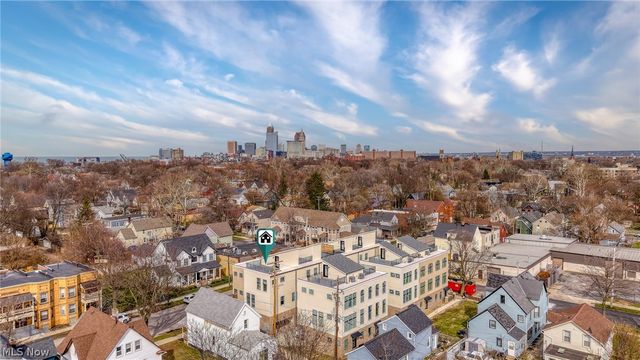 4711 Bridge Avenue, Cleveland, OH 44102