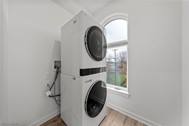 4711 Bridge Avenue, Cleveland, OH 44102