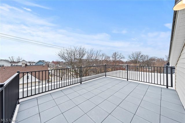 4711 Bridge Avenue, Cleveland, OH 44102