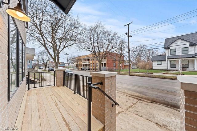 4711 Bridge Avenue, Cleveland, OH 44102