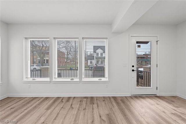 4711 Bridge Avenue, Cleveland, OH 44102