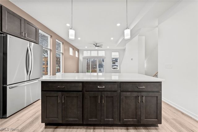 4711 Bridge Avenue, Cleveland, OH 44102