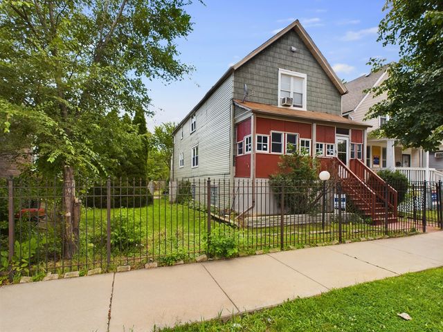 9231 S Woodlawn Avenue, Chicago, IL 60619