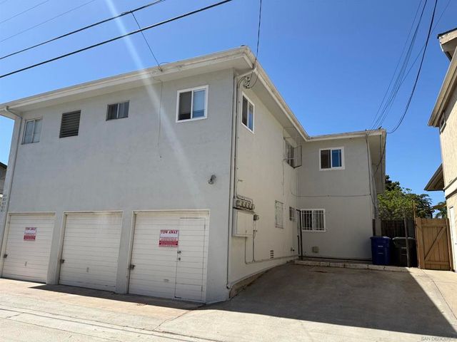 3837 Kendall St., San Diego, CA 92109