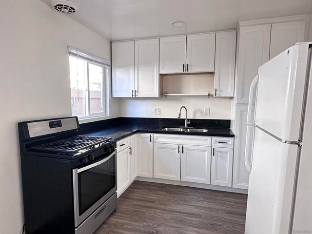 3837 Kendall St., San Diego, CA 92109
