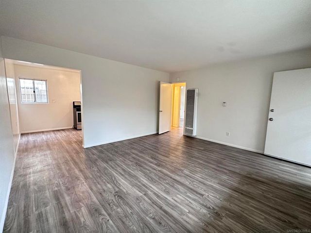 3837 Kendall St., San Diego, CA 92109