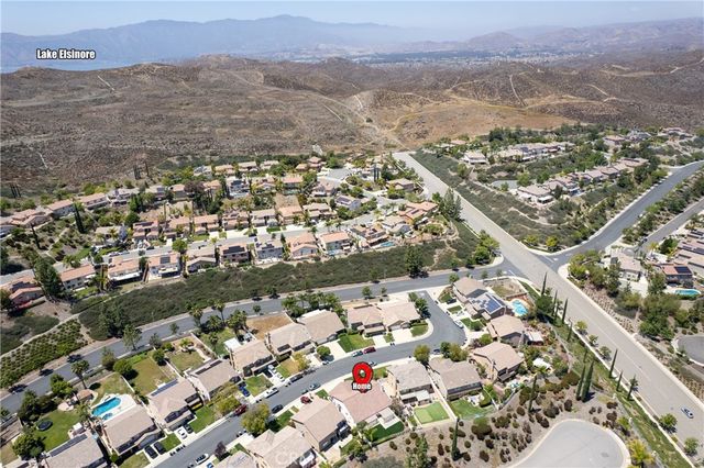 14 Del Brienza, Lake Elsinore, CA 92532