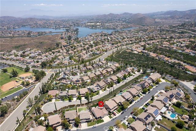 14 Del Brienza, Lake Elsinore, CA 92532