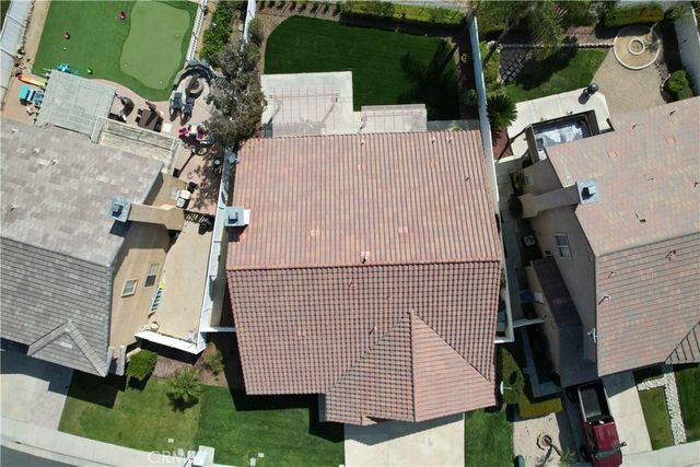 14 Del Brienza, Lake Elsinore, CA 92532