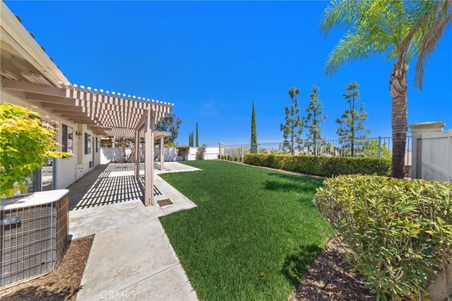 14 Del Brienza, Lake Elsinore, CA 92532
