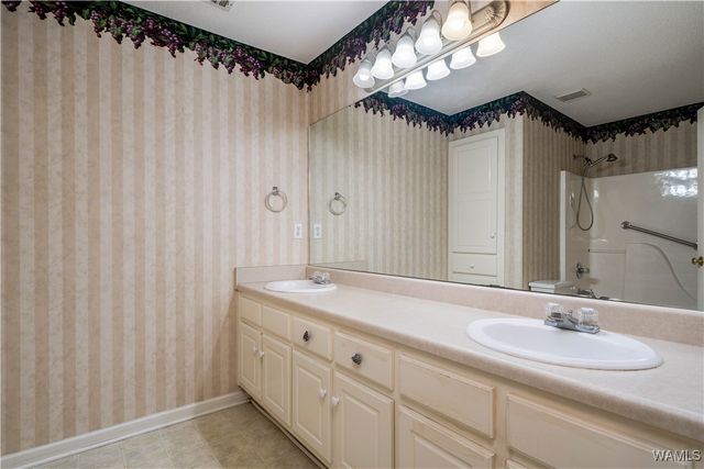 1725 Crabtree Circle, Tuscaloosa, AL 35405