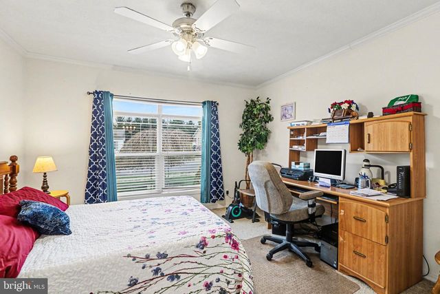 121 ORIOLE DRIVE, Carlisle, PA 17013