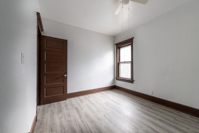 3252 N 10th STREET #3254, Milwaukee, WI 53206