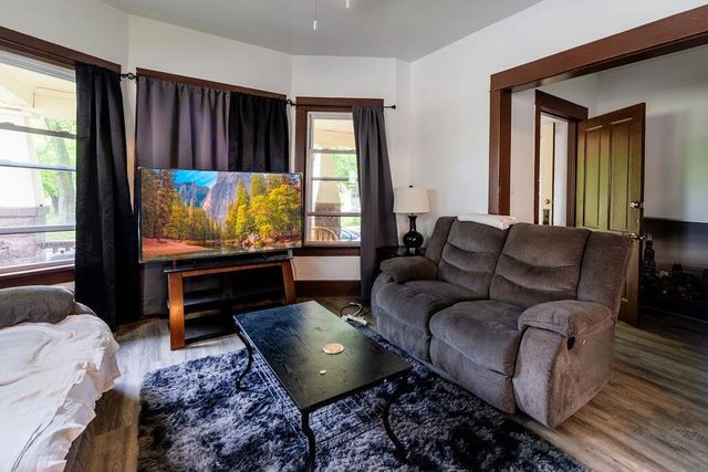 3252 N 10th STREET #3254, Milwaukee, WI 53206