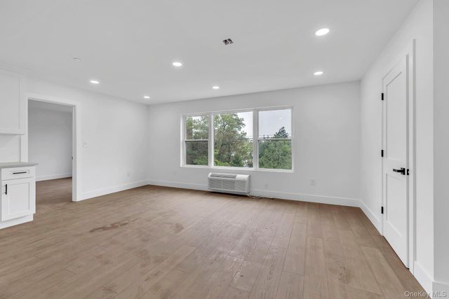 74 Broadway 2C, Freeport, NY 11520