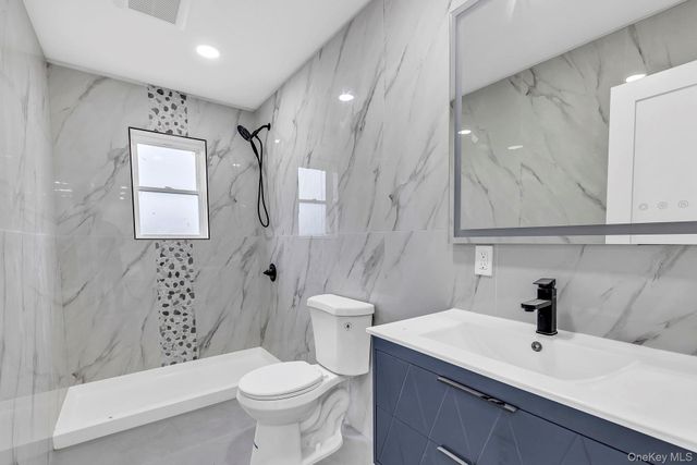 74 Broadway 2C, Freeport, NY 11520