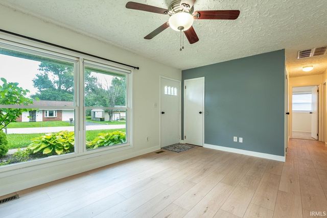 397 S Poplar Drive, Ellettsville, IN 47429