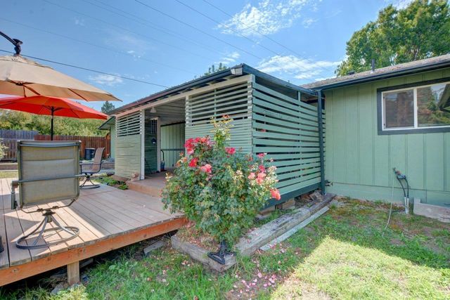 112 Arroyo Drive, Grants Pass, OR 97527