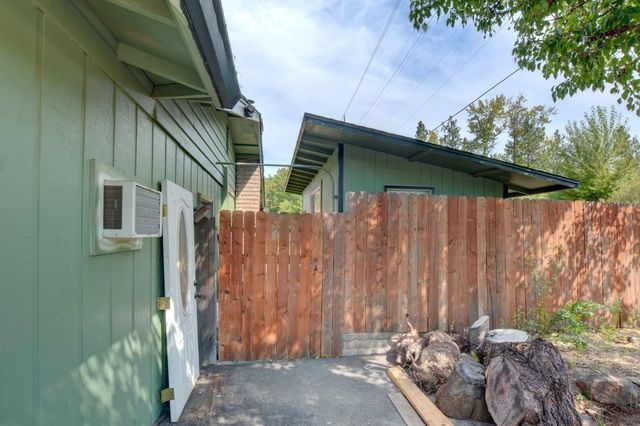 112 Arroyo Drive, Grants Pass, OR 97527