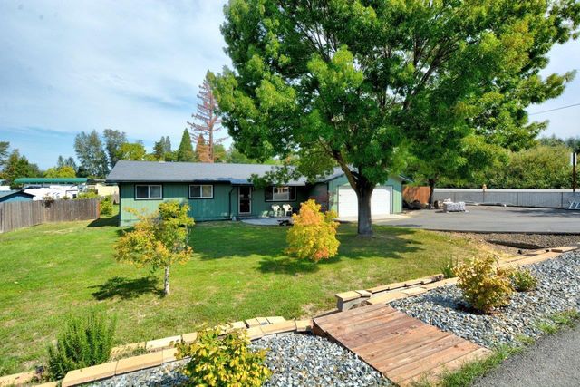 112 Arroyo Drive, Grants Pass, OR 97527