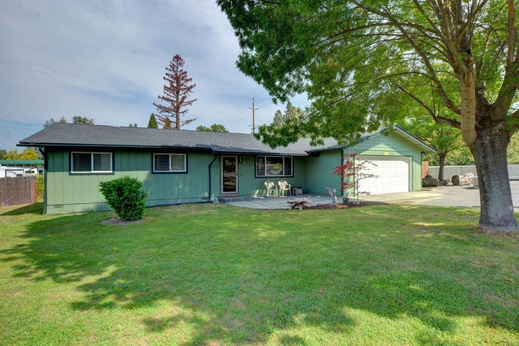 112 Arroyo Drive, Grants Pass, OR 97527