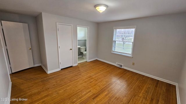 3131 Marlin Rd, Louisville, KY 40220