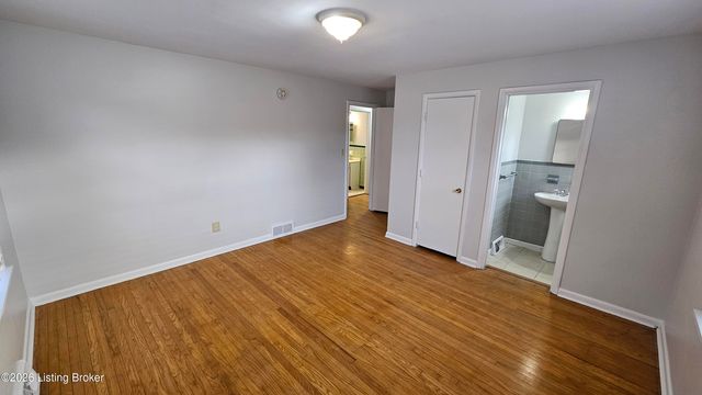 3131 Marlin Rd, Louisville, KY 40220