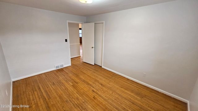 3131 Marlin Rd, Louisville, KY 40220