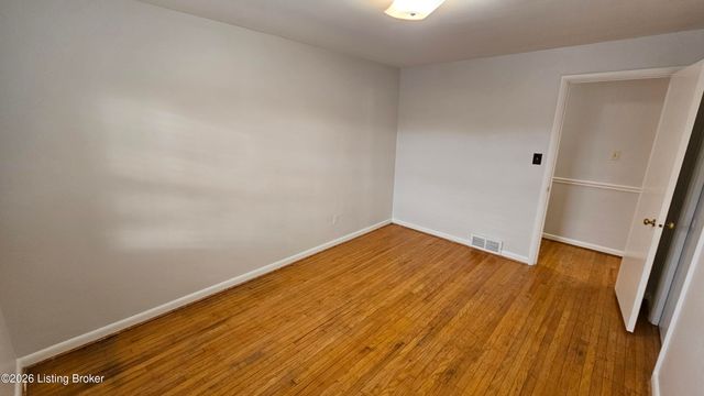 3131 Marlin Rd, Louisville, KY 40220