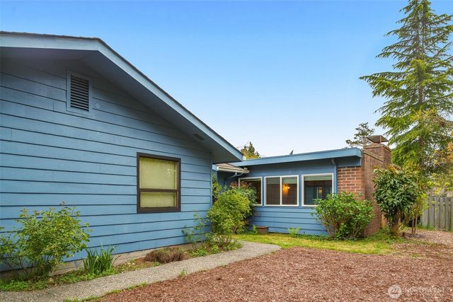 921 241st Place SW, Bothell, WA 98021