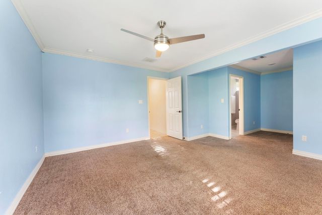 16452 Edgefield Lane, Conroe, TX 77302