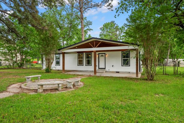 16452 Edgefield Lane, Conroe, TX 77302