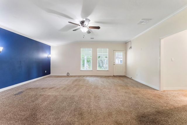 16452 Edgefield Lane, Conroe, TX 77302