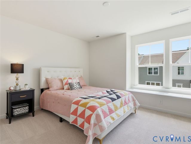 287 Greenpark Rd, Sandston, VA 23150