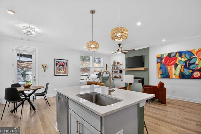 813 Stickley Oak Way, Woodstock, GA 30189